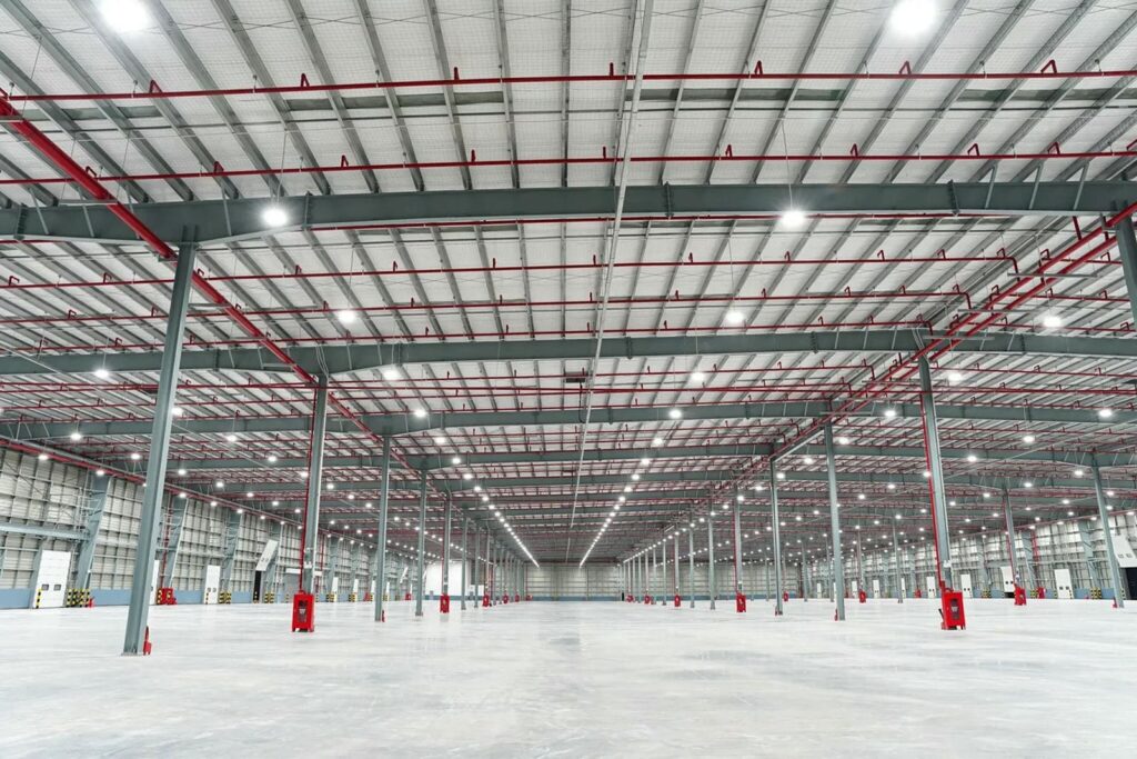 Những thay đổi quan trọng về fitout nhà xưởng 2025